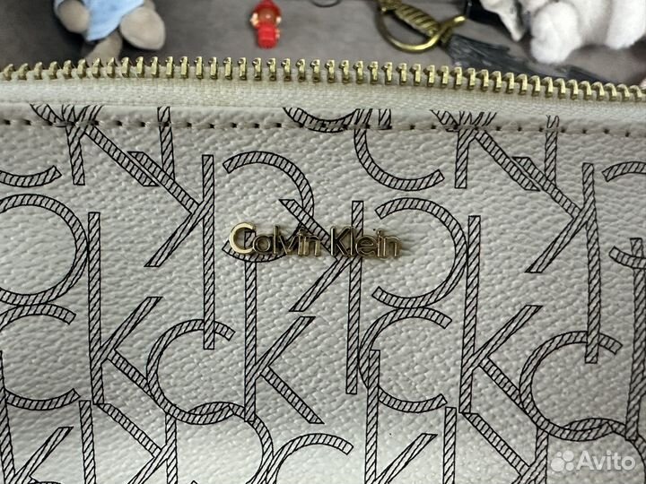 Сумка Calvin Klein женская