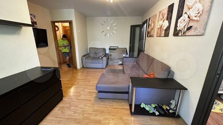 2-к. квартира, 42 м², 1/5 эт.