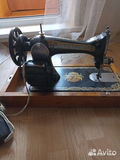 Швейная машина Singer госшвеймашина