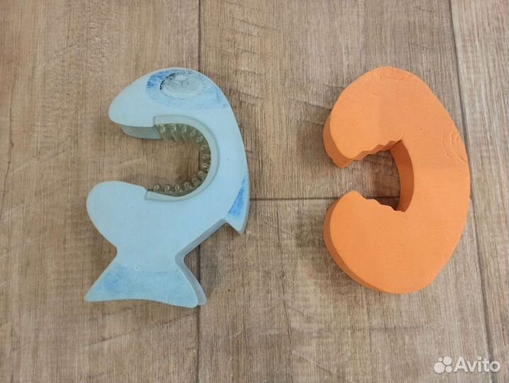 Защитные накладки на дверь, углы мебели для детей