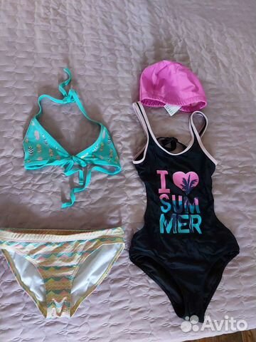 Купальники и шапочка для плавания