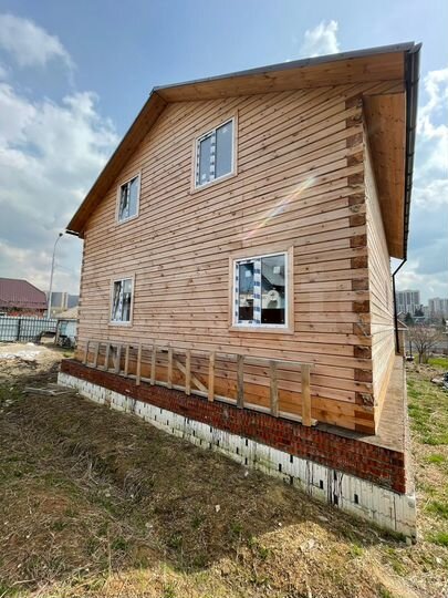 Дом 147 м² на участке 7 сот.