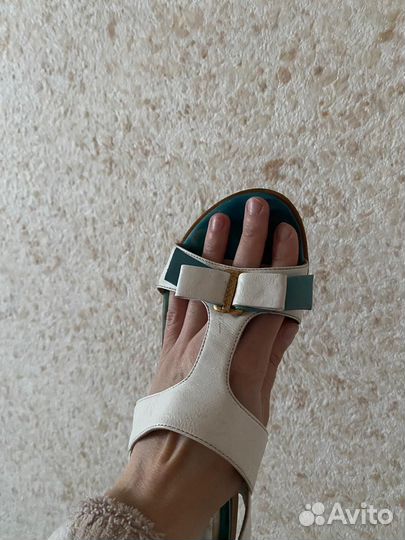 Босоножки женские натуральная кожа