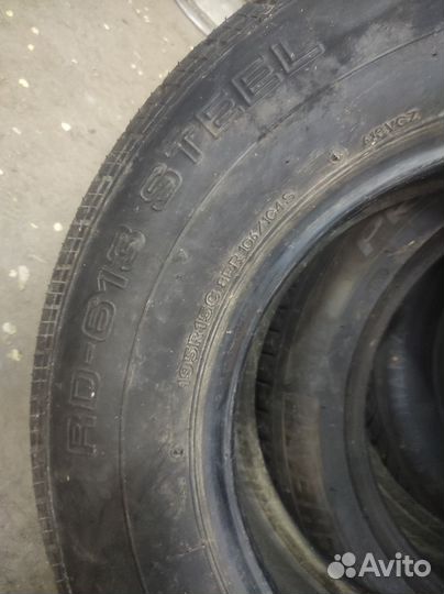 Шина Bridgestone 195R15 C