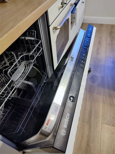 3-к. квартира, 67 м², 1/3 эт.