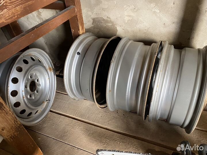 Диски 5x114.3 r16