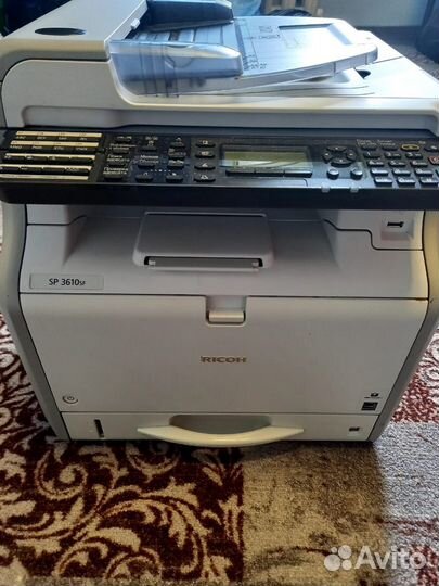 Принтер лазерный цветной