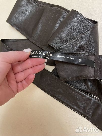 Кожаный пояс Max&Co