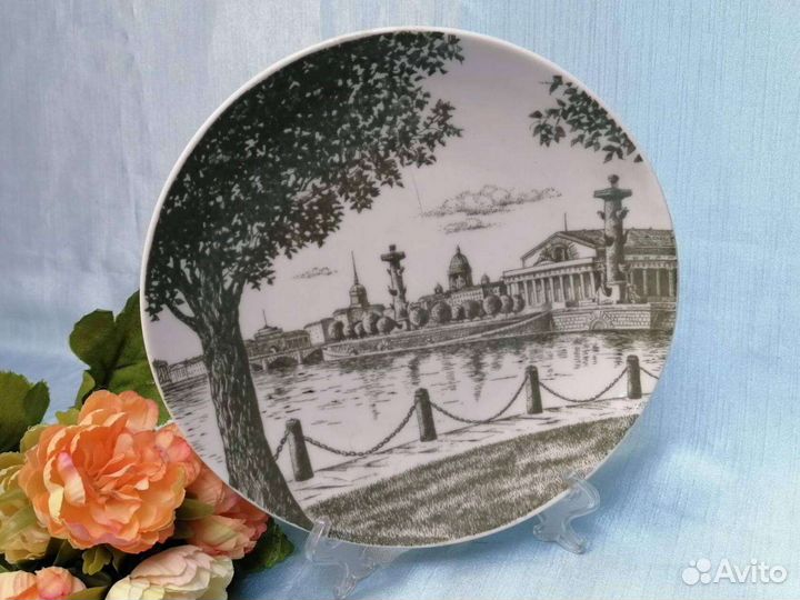 Тарелка настенная лфз