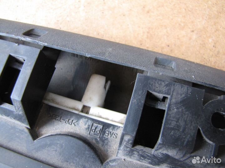 Стоп-сигнал Suzuki Liana