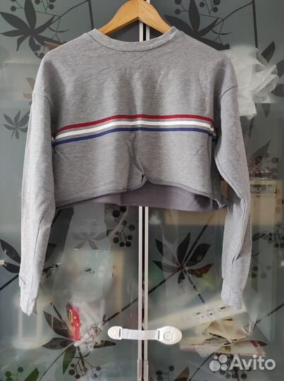 Укороченная кофта лонгслив