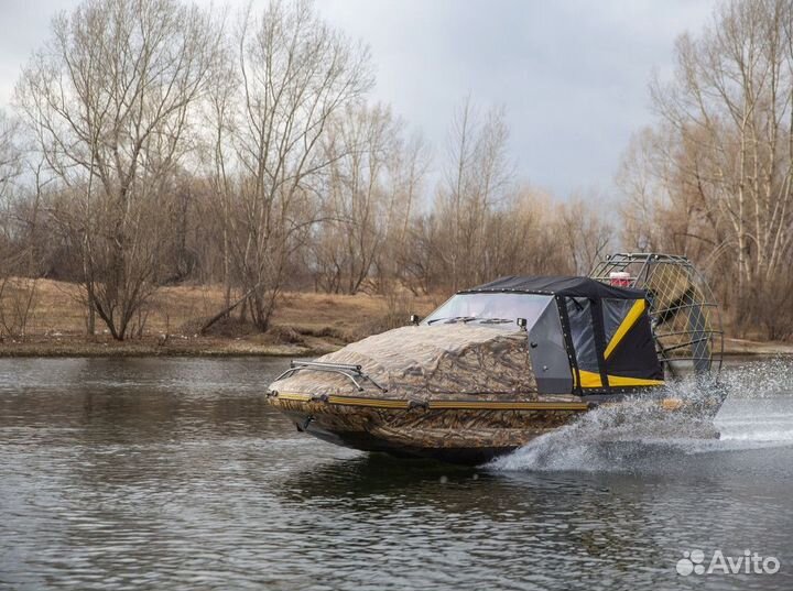 Аэролодка Alligator Raptor 590 с утепленным тентом