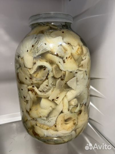 Грибы Грузди соленые хрустящие