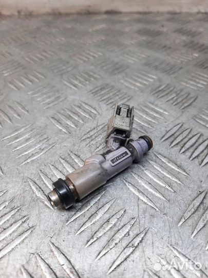 Форсунка Lexus Is200 седан 2.0 1GFE 2004