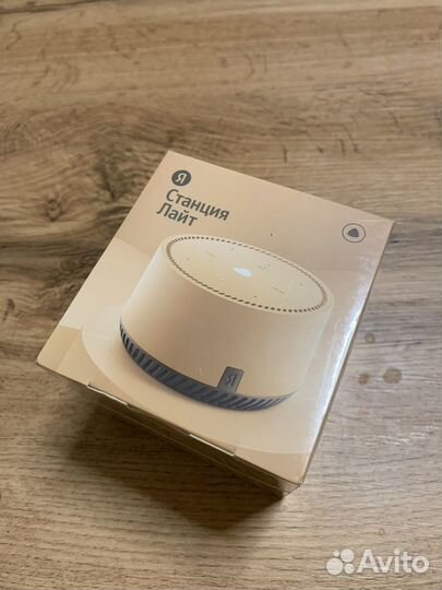 Умная колонка Яндекс Станция Лайт