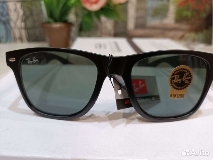 Солнцезащитные очки ray ban