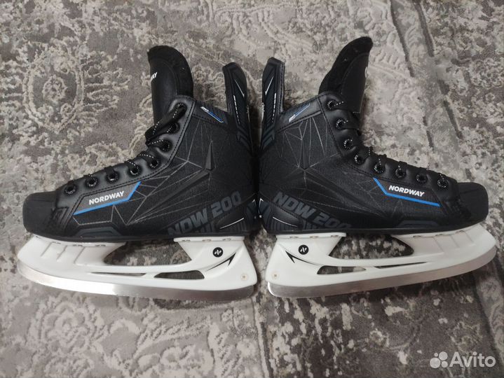 Коньки хоккейные Nordway NDW 200. 39 размер