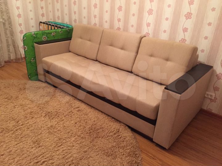 3-к. квартира, 105 м², 2/2 эт.