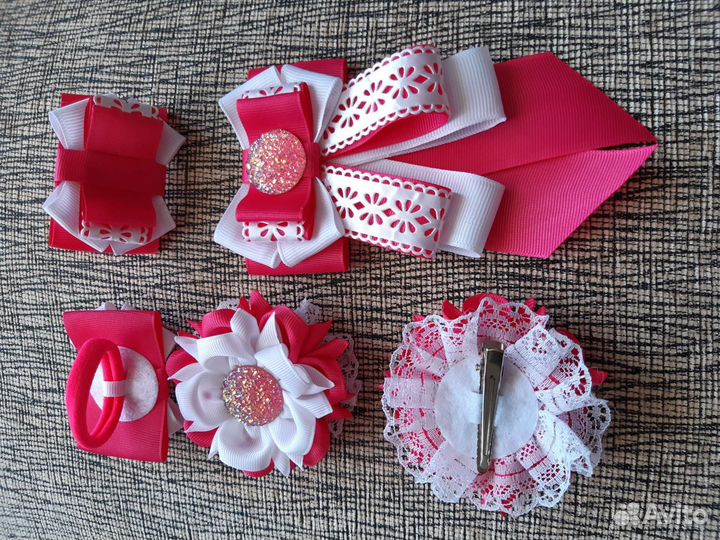 Резинки и заколки для волос