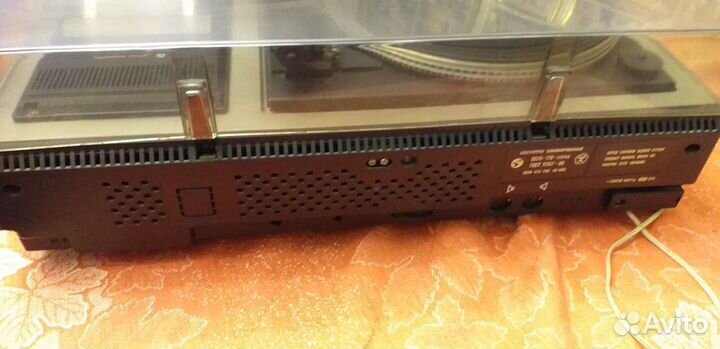 Проигрыватель винила СССР