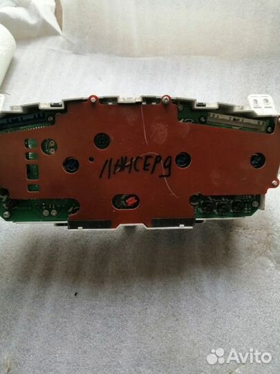 Щиток приборов mitsubishi Lanser