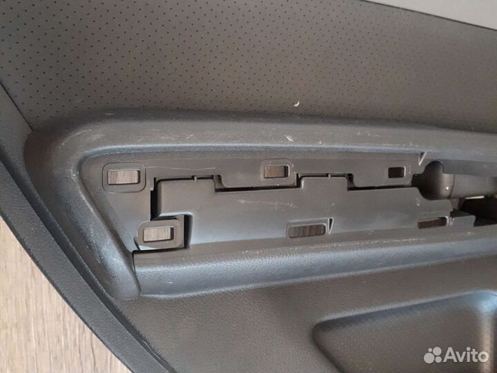 Nissan X-Trail T31 Обшивка двери задней левой