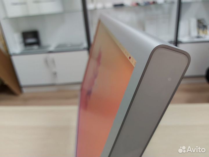 Apple Cinema Display 20