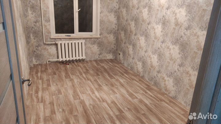 Укладка напольных покрытий
