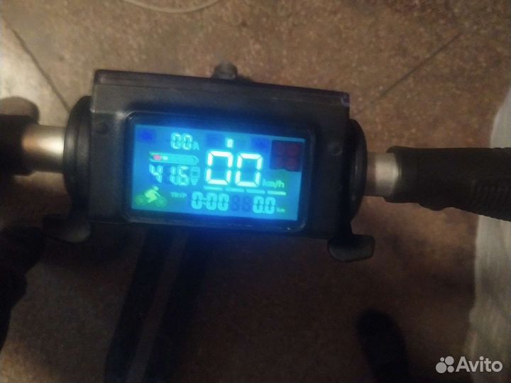 Электронный самокат