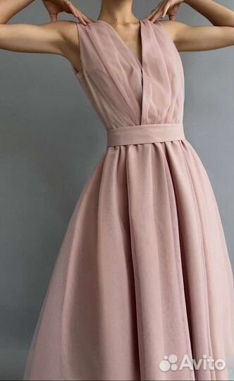 Вечернее платье