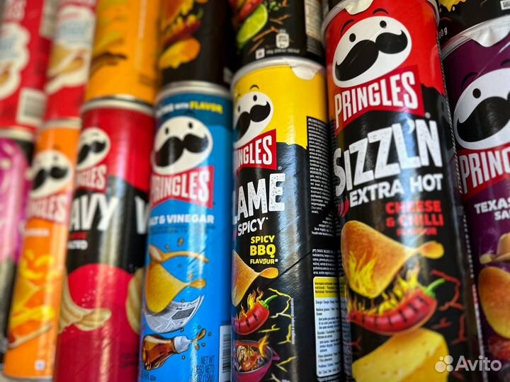 Чипсы Pringles в ассортименте (США)