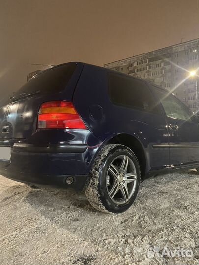 Volkswagen Golf 1.4 МТ, 2002, 350 000 км