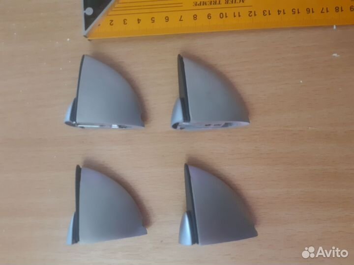 Держатели для полок