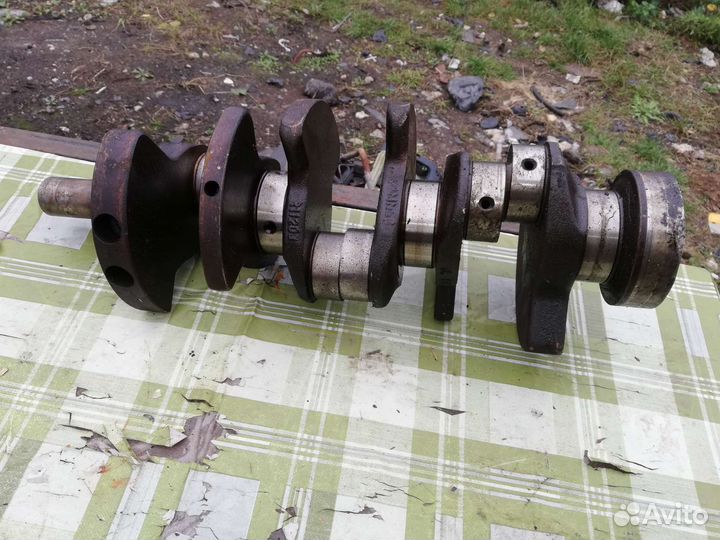 Коленвал Мерседес W210