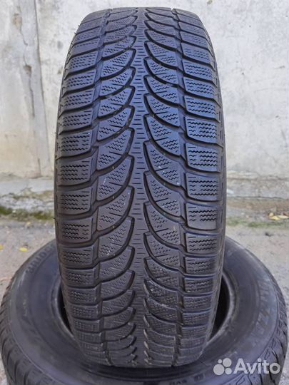 Bridgestone Blizzak LM-80 Evo 225/65 R17 102H