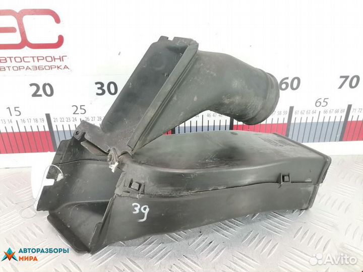 Воздуховод BMW 3 E46 рест. 2004 51118174843