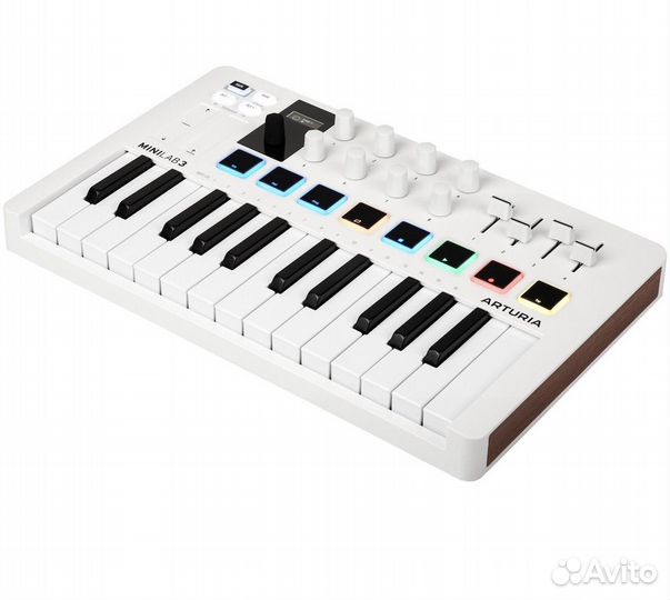 Arturia MiniLab 3 - midi клавиатура