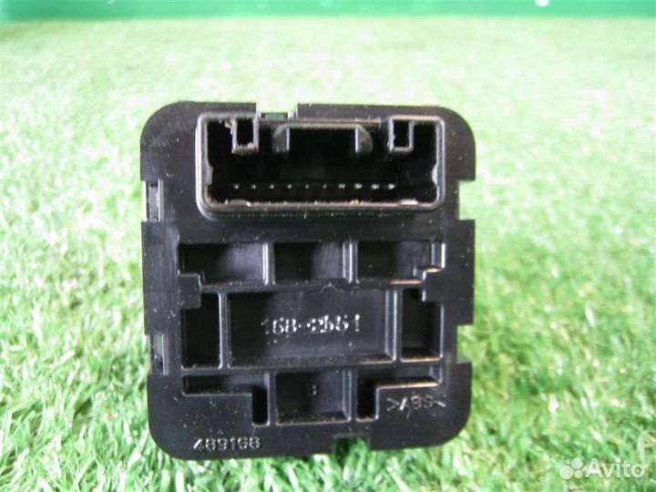 Индикатор Toyota Auris E18 2015