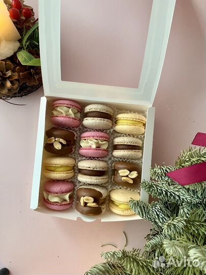 Пирожные макаронс в наличии, сладкий подарок