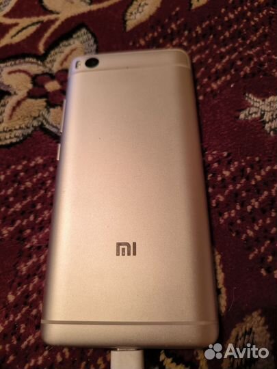 Xiaomi Mi 5S, 3/64 ГБ