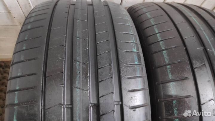 Pirelli P Zero PZ4 275/40 R20 106W