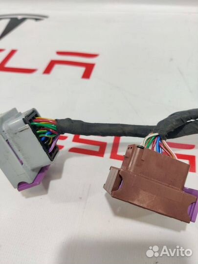 Электропроводка сидения Tesla Model S рест. 2018