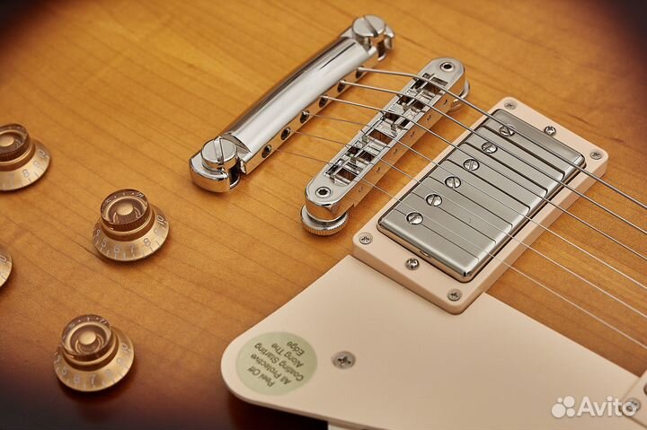 2023 Gibson Les Paul Tribute Satin Tobacco Burst