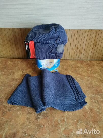 Комплект осень-зима шапка + шарф - новый