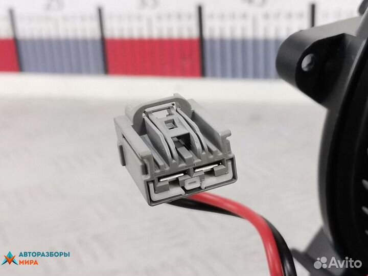 Моторчик печки Chevrolet Orlando 2013 13283816