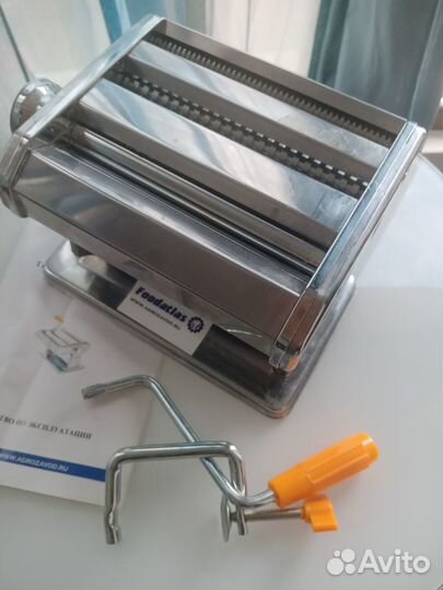 Тестораскатка-лапшерезка