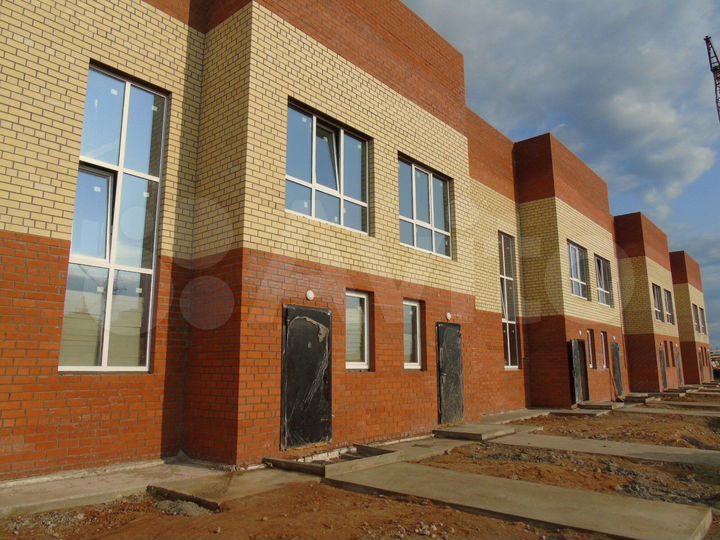 3-к. квартира, 138 м², 2/3 эт.