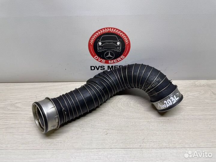 Патрубок интеркулера левый Mercedes C-Class W203