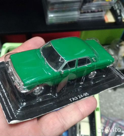 Машинки модели масштаб 1:43 склад