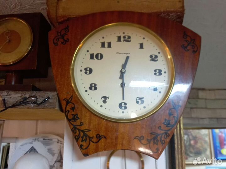 Настольные часы
